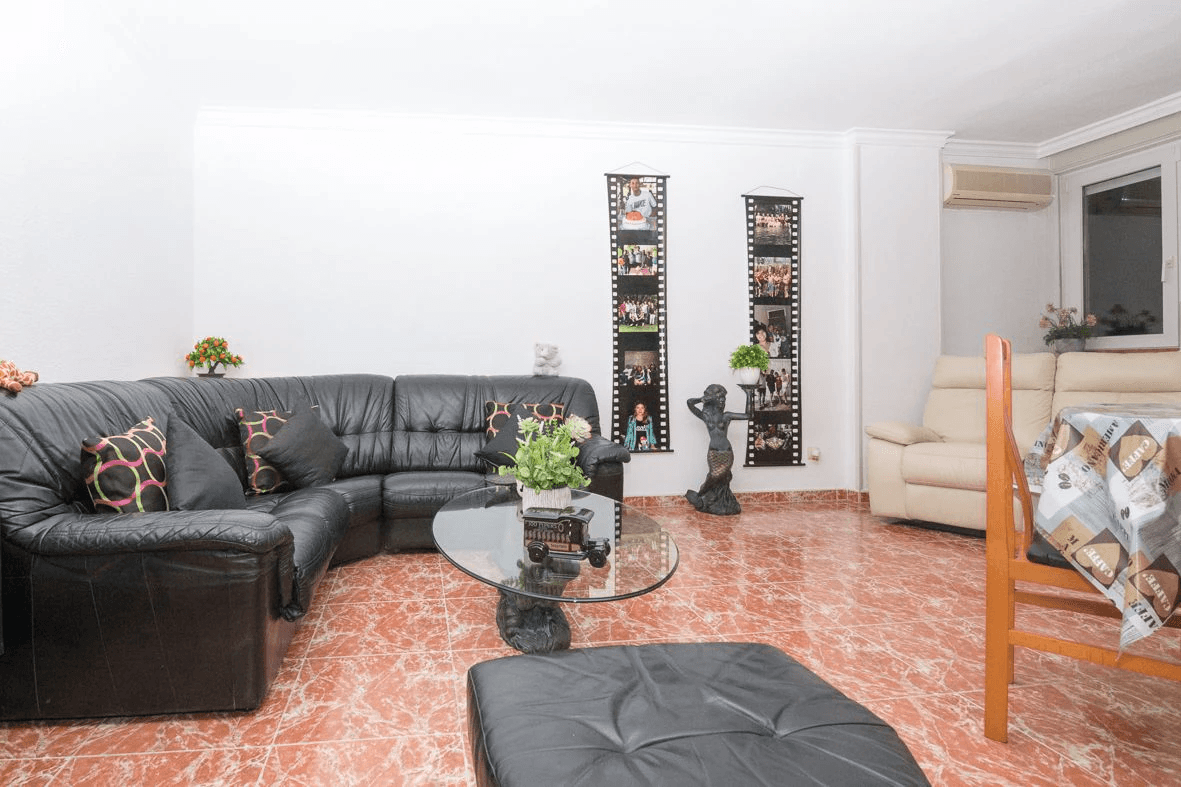 Piso de gran tamaño en venta.
