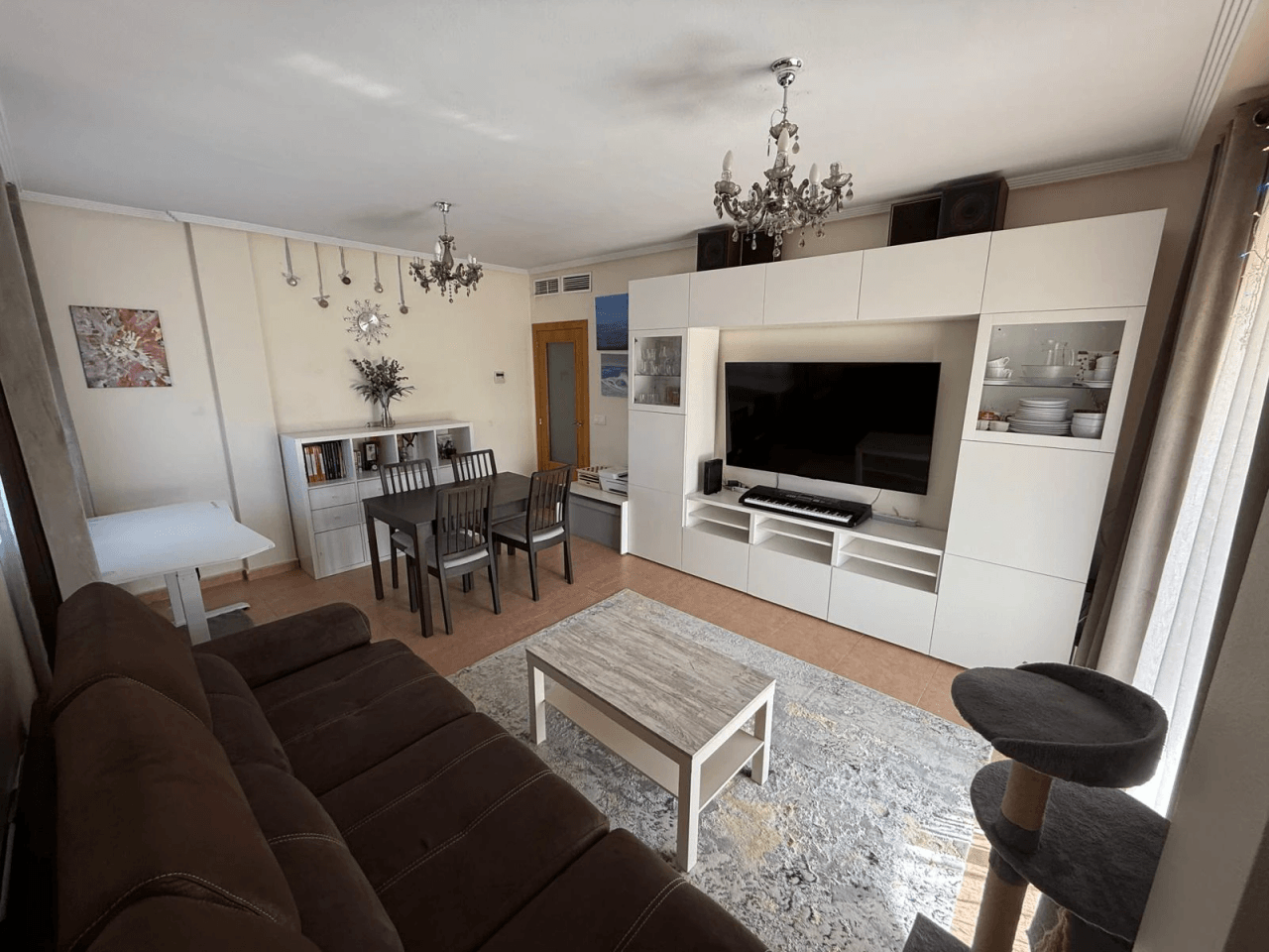 Grand appartement de 3 chambres à Pedreguer
