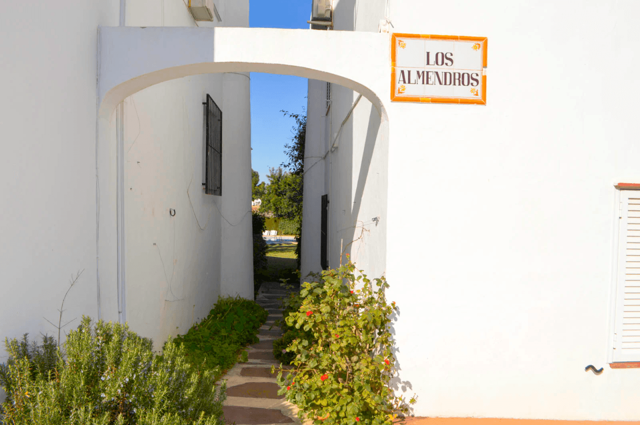 Apartamento en venta en La Sella, junto al golf y a un paso de Dénia y sus playas