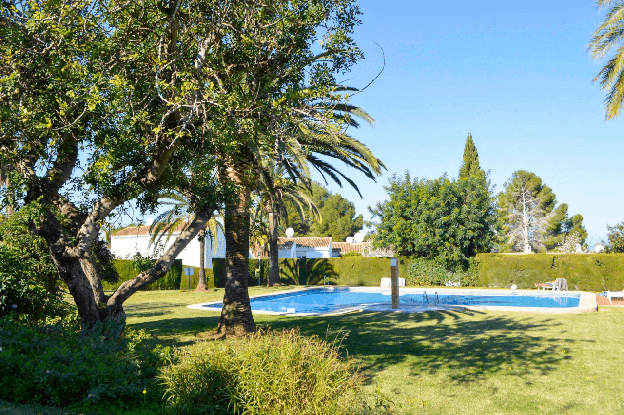 Apartamento en venta en La Sella, junto al golf y a un paso de Dénia y sus playas
