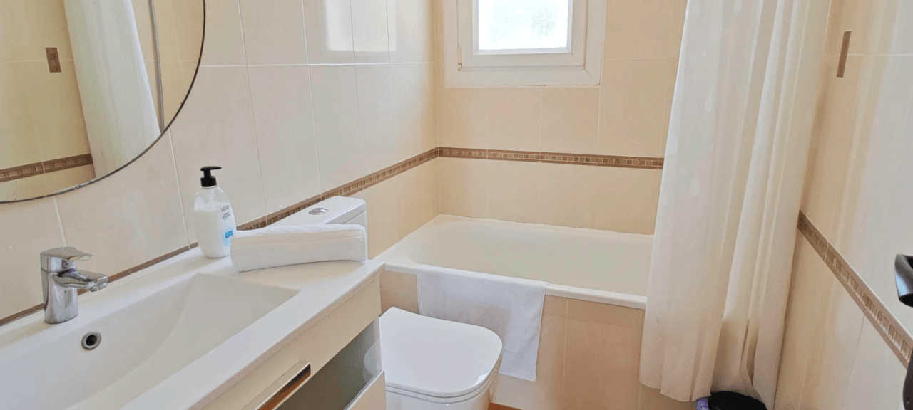 Apartamento en venta en La Sella, junto al golf y a un paso de Dénia y sus playas