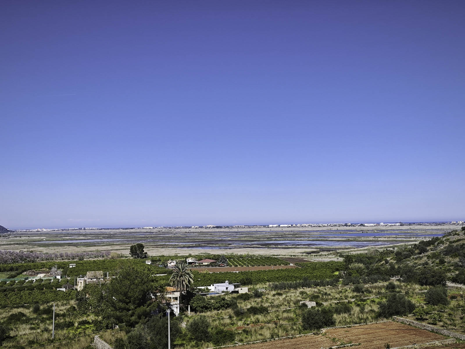 Adosado dúplex con vistas al mar y en perfecto estado en Monte Pego