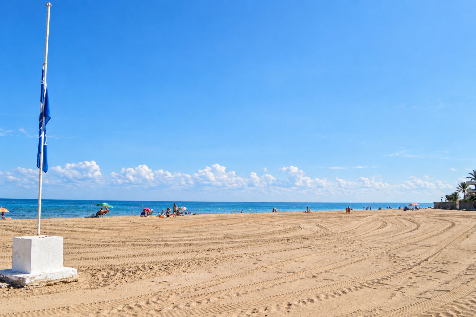 Apartamento reformado y muy luminoso a 300 m de la playa en Dénia
