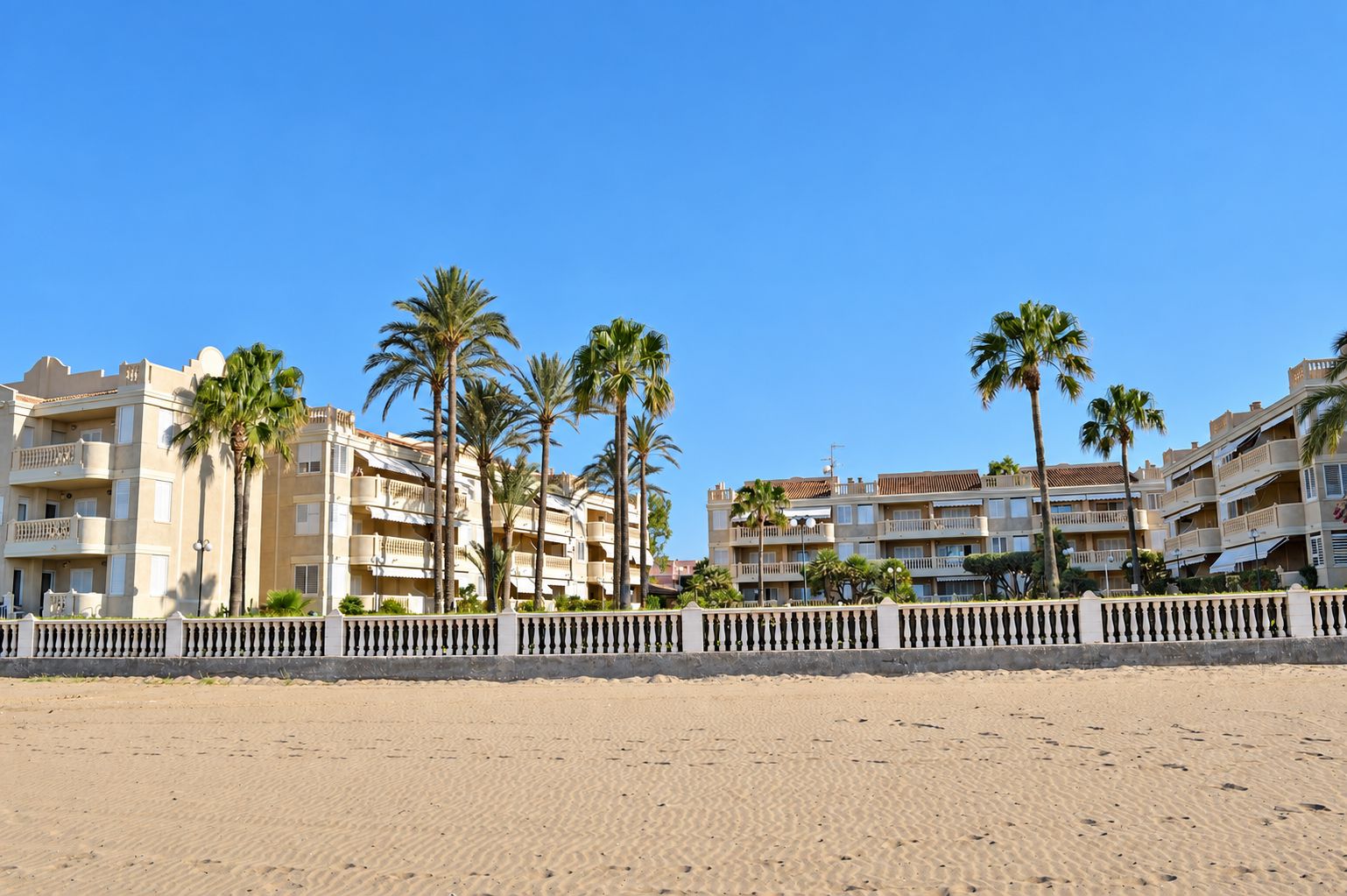 Wohnung zu verkaufen in Dénia, 2 Schlafzimmer mit Meerblick.