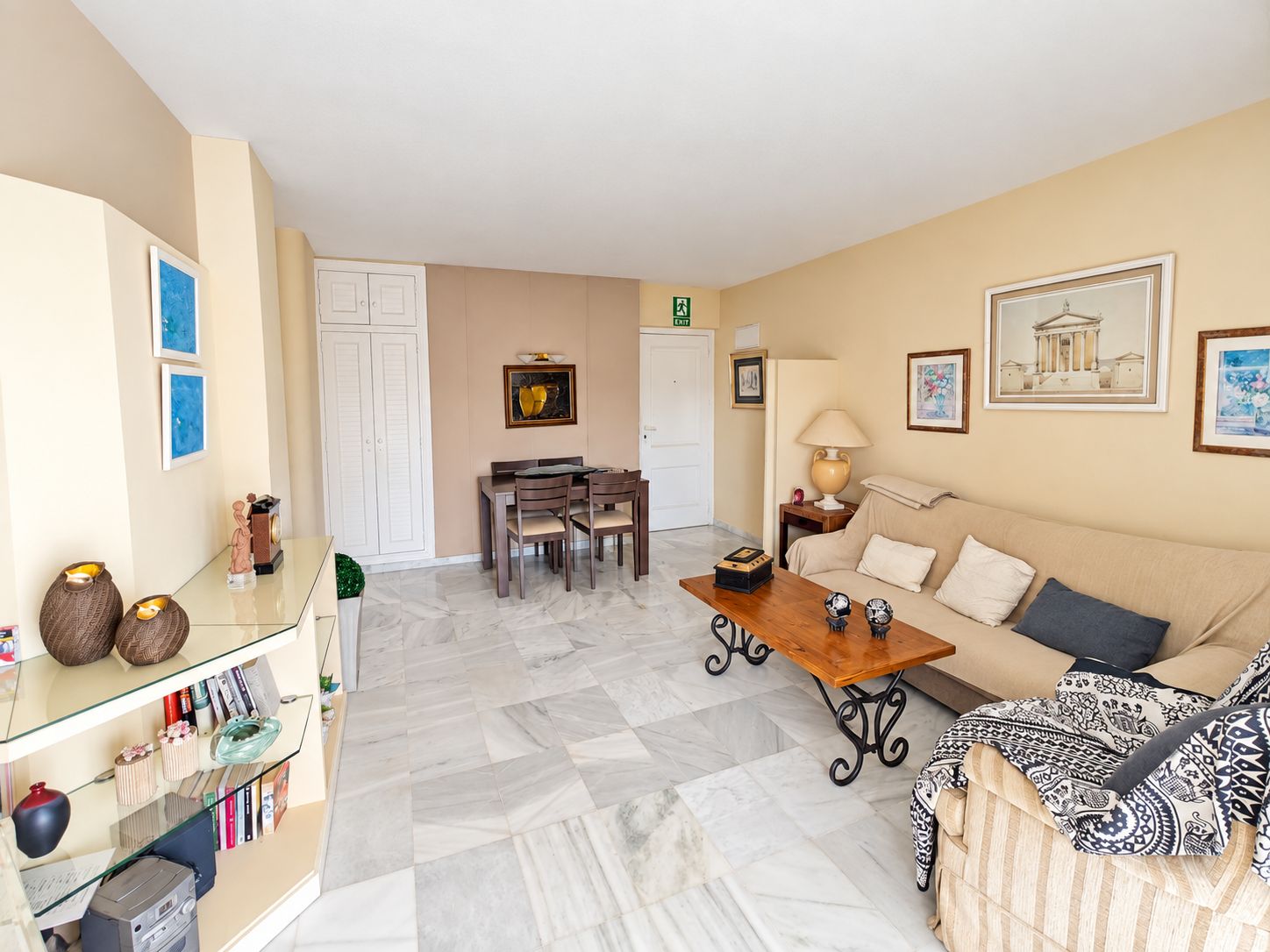 Wohnung zu verkaufen in Dénia, 2 Schlafzimmer mit Meerblick.