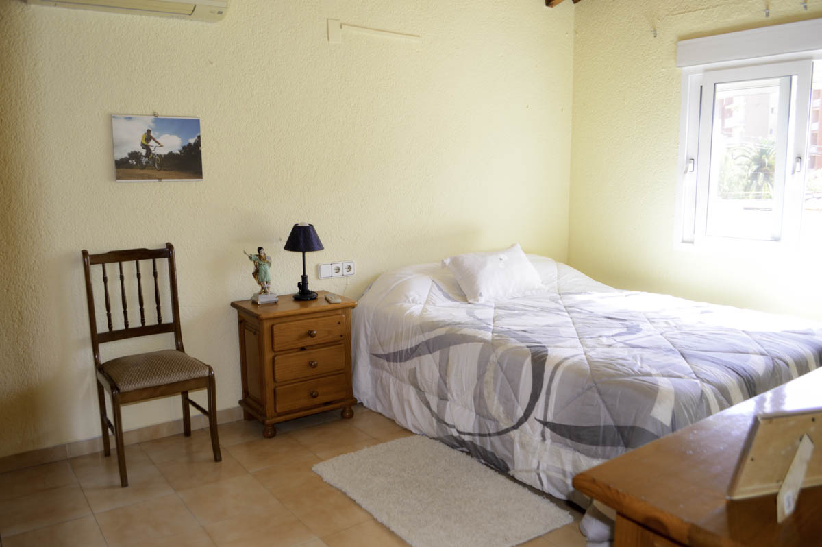 Detached villa in Las Marinas, Las Brisas area, 200 m. from sandy beach